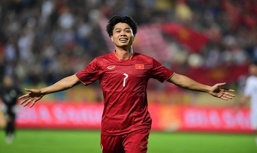 Công Phượng ghi bàn trong lần gần nhất khoác áo Đội tuyển Việt Nam vào tháng 9.2023. Ảnh: Minh Dân