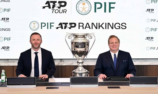 ATP và PIF đã ký hợp tác nhiều năm để PIF xuất hiện trên Bảng xếp hạng quần vợt nam. Ảnh: ATP
