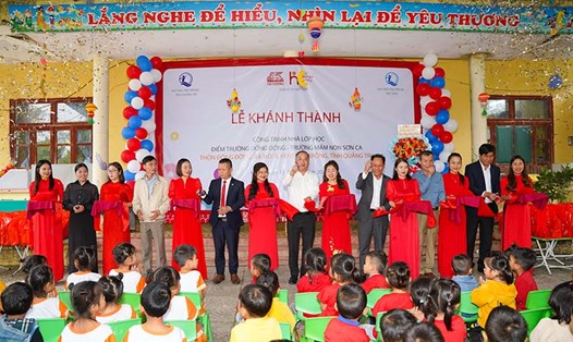 Generali Việt Nam và Quỹ BTTEVN khánh thành công trình lớp học, điểm trường Đồng Đờng, Đakrông, Quảng Trị. Ảnh: DN cung cấp