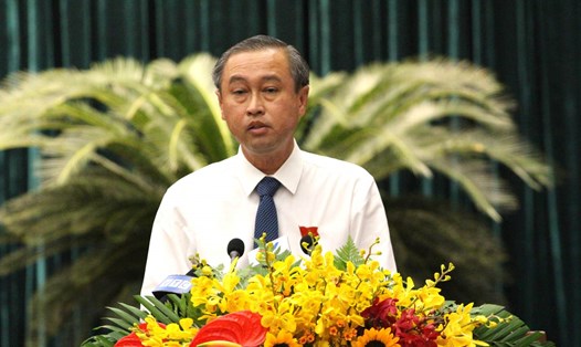 Phó Chủ tịch HĐND TPHCM Huỳnh Thanh Nhân phát biểu chương trình hành động.  Ảnh: Thành Nhân
