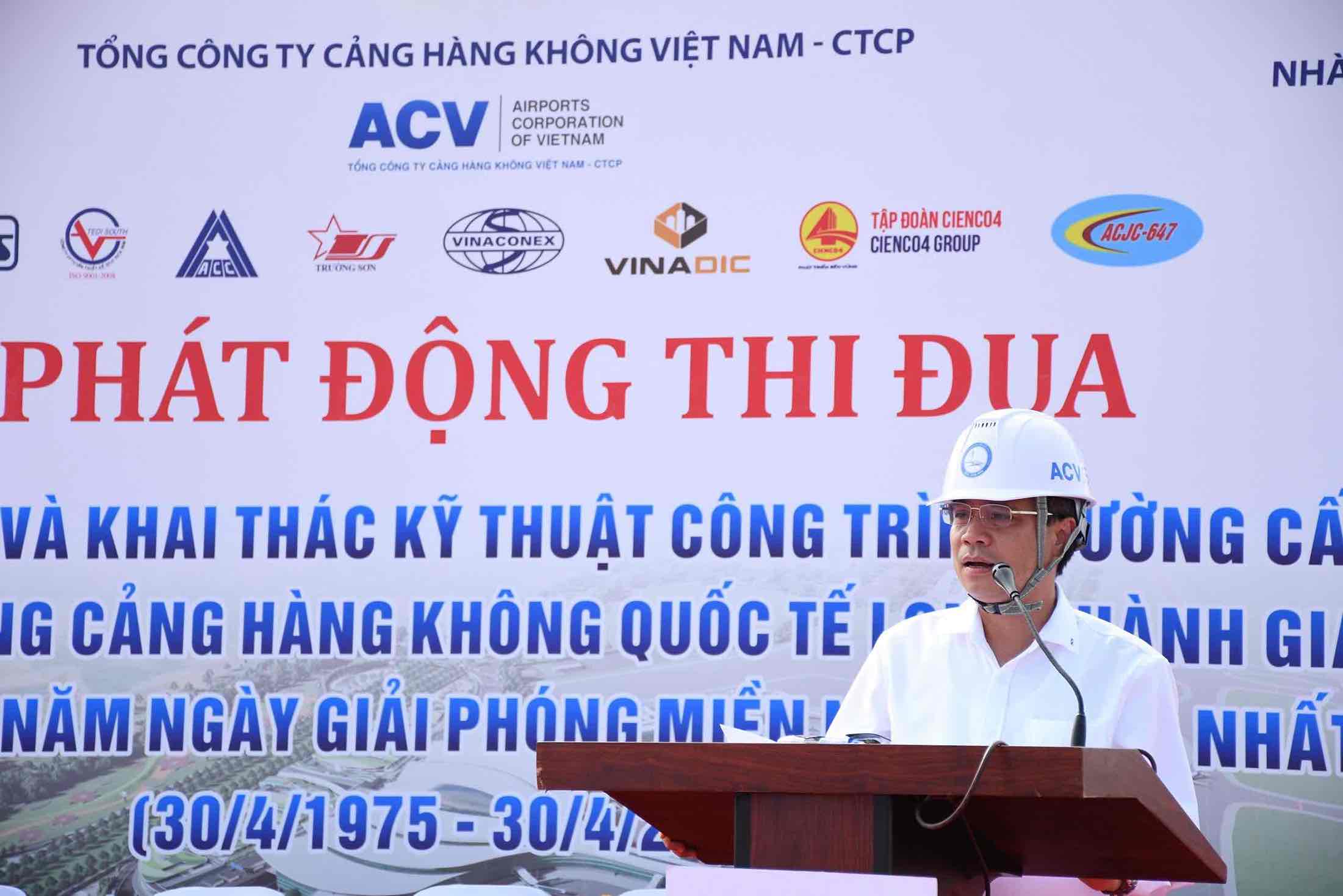 Ông Vũ Thế Phiệt – Tổng Giám đốc Tổng công ty Cảng hàng không Việt Nam ACV - phát biểu tại buổi lễ. Ảnh: Hà Anh Chiến