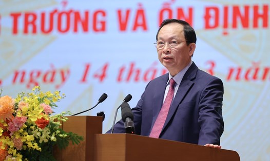 Phó Thống đốc Thường trực NHNN Đào Minh Tú phát biểu tại hội nghị. Ảnh VGP/Nhật Bắc
