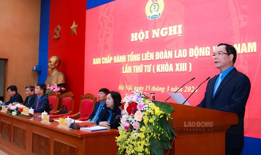 Chủ tịch Tổng Liên đoàn Lao động Việt Nam Nguyễn Đình Khang phát biểu bế mạc hội nghị. Ảnh: Hải Nguyễn 