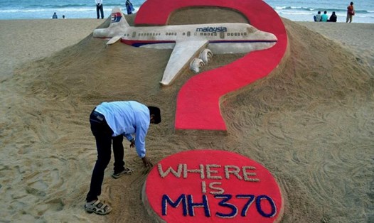 Quyết định về cuộc tìm kiếm MH370 sẽ được đưa ra trong vài tuần tới. Ảnh: AFP