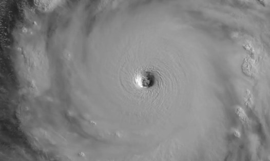 Ảnh vệ tinh siêu bão Mawar ngày 26.5.2023 ở Guam. Ảnh: CIRA
