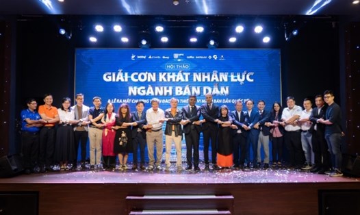 Lễ ra mắt chương trình thiết kế vi mạch bán dẫn quốc tế với sự chứng kiến của nhiều đại diện Việt Nam và thế giới. Ảnh: Vân Anh