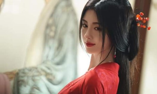 Cúc Tịnh Y vào vai ác nữ trong phim "Hoa gian lệnh" được khán giả phản ứng tích cực. Ảnh: VieOn