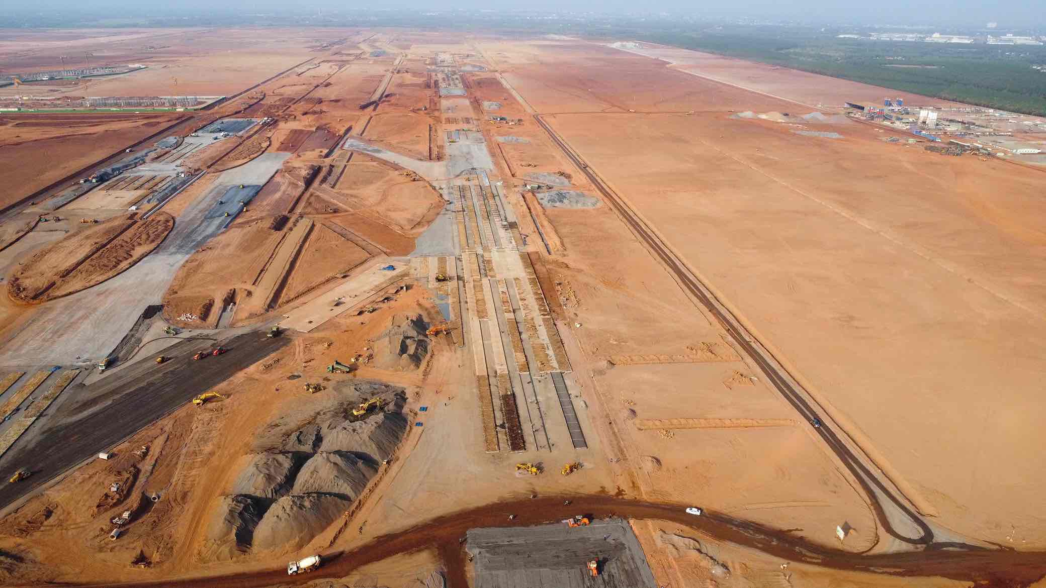  Hình ảnh thi công tại sân bay Long Thành. Ảnh: Hà Anh Chiến
