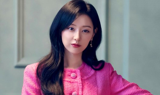 Kim Ji Won trong phim "Nữ hoàng nước mắt". Ảnh: Nhà sản xuất