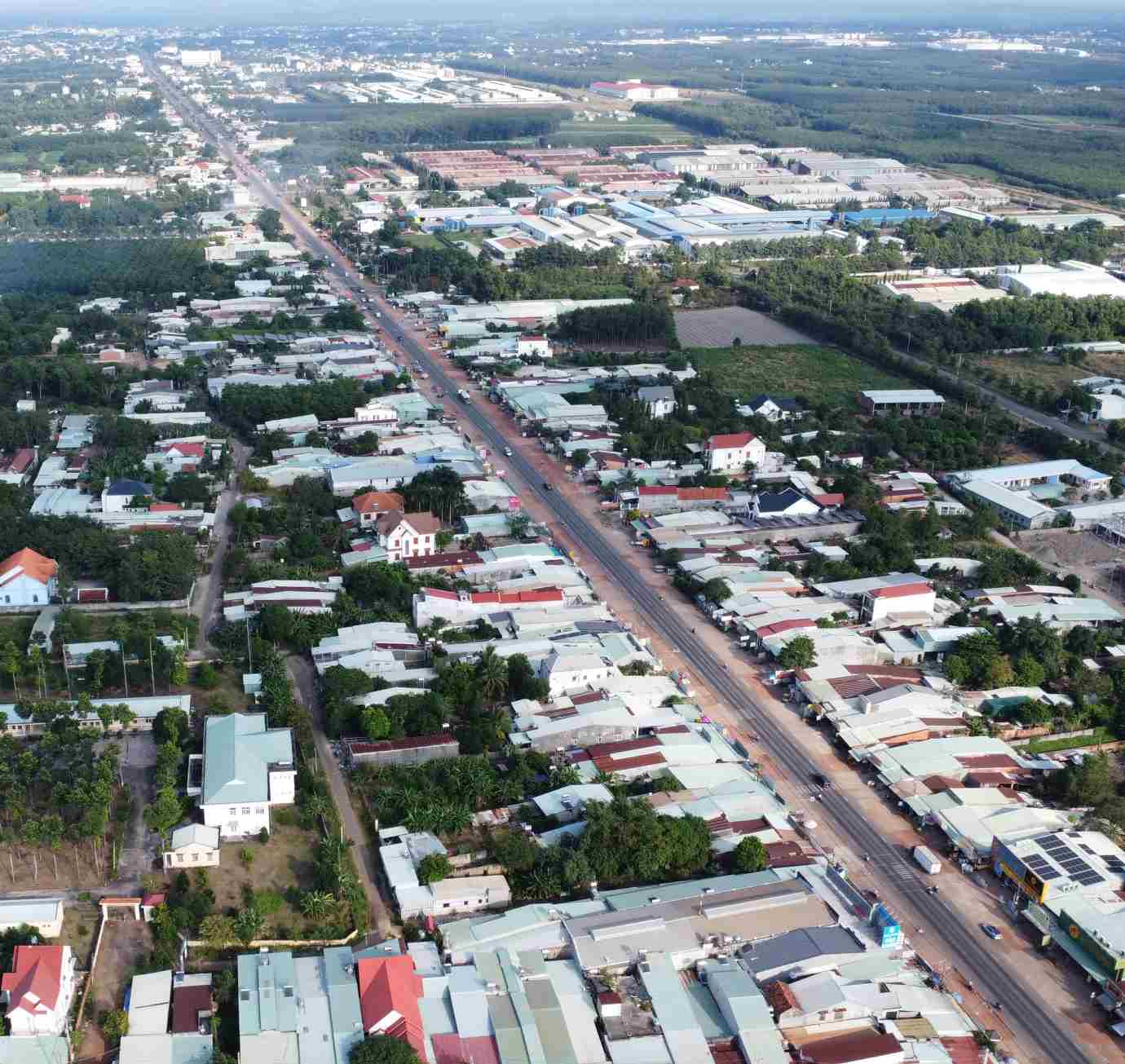 Hạ tầng giao thông kết nối Bình Phước với các tỉnh còn hạn chế.