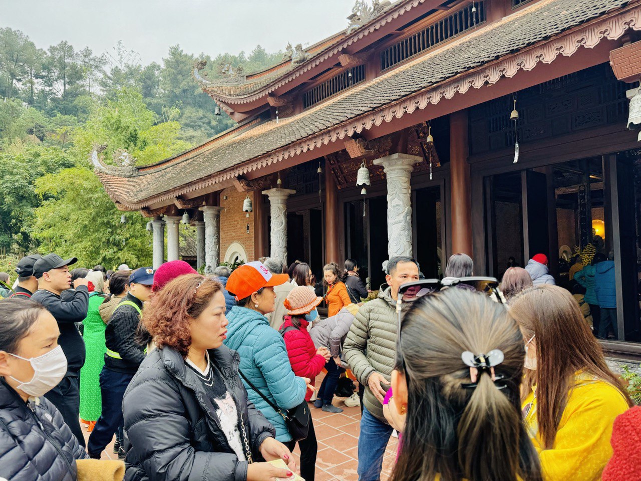 Vài năm trở lại đây, chùa Địa Tạng Phi Lai ngày càng nổi tiếng, thu hút nhiều du khách đến tham quan, chiêm bái. Đặc biệt là dịp đầu xuân năm mới hay các ngày cuối tuần.