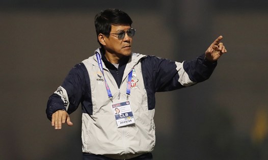Huấn luyện viên Vũ Tiến Thành hài lòng với câu lạc bộ Hoàng Anh Gia Lai. Ảnh: Quỳnh Anh 
