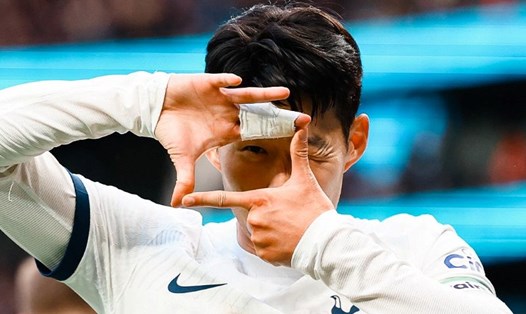 Son Heung-min ghi bàn giúp Tottenham thắng 3-1 trước Crystal Palace. Ảnh: Tottenham FC