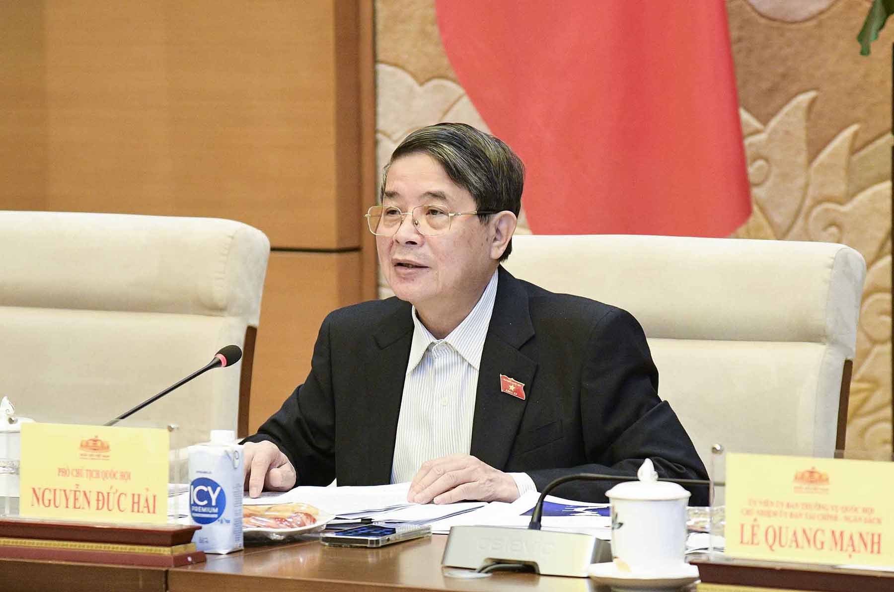 Phó Chủ tịch Quốc hội Nguyễn Đức Hải chủ trì buổi làm việc. Ảnh: Minh Thành/VPQH