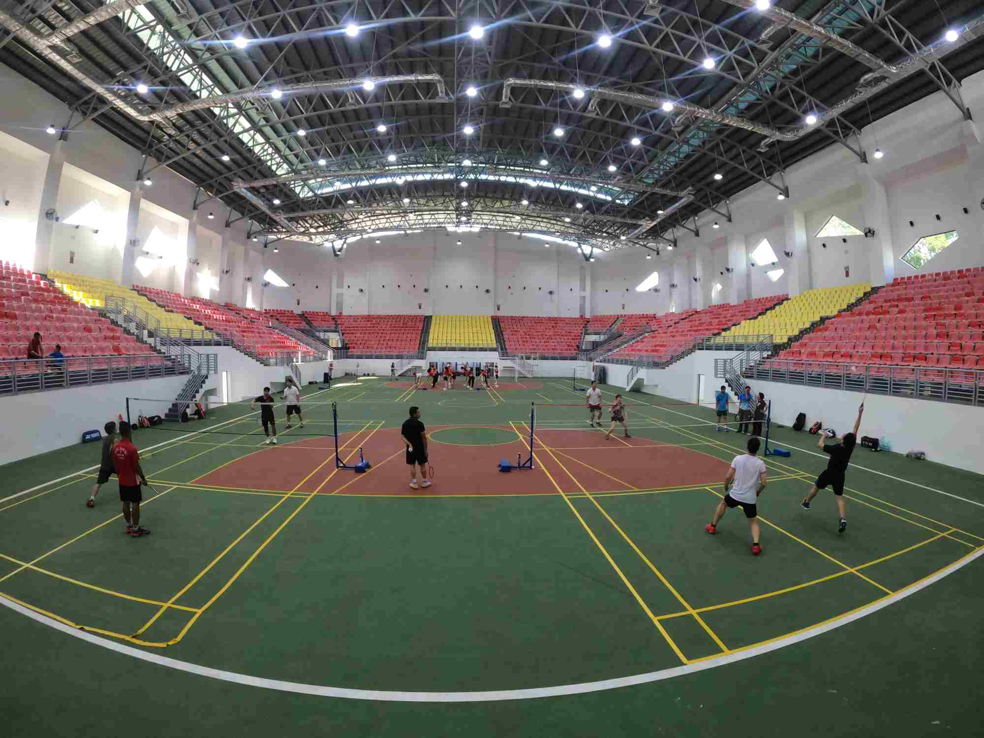 Trung tâm Văn hóa Công nhân Lao động đi vào hoạt động, cung cấp thêm sân chơi rèn luyện thể thao cho người lao động tại đây.