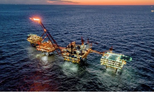 Một mỏ dầu khí ở biển Bột Hải. Ảnh chụp màn hình CGTN