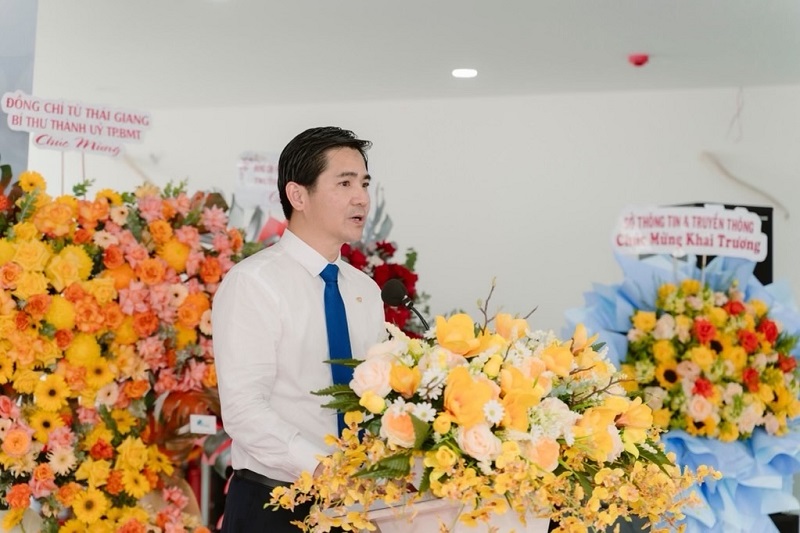 Ông Nguyễn Lê Minh Thành – Giám đốc Vietcombank Bắc Đắk Lắk phát biểu. Ảnh: Bảo Trung