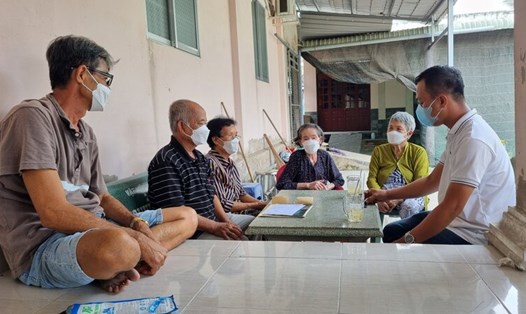 Tro, bụi của nhà máy xay xát lúa Thành Tiền ảnh hưởng đến cuộc sống của gần 20 hộ dân ở Vĩnh Long. Ảnh: Hoàng Lộc
