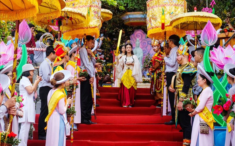 Đà Nẵng vẫn chủ trương tổ chức lễ hội Quán Thế Âm với tiêu chí văn minh, an toàn. Ảnh: Hoàng Vinh