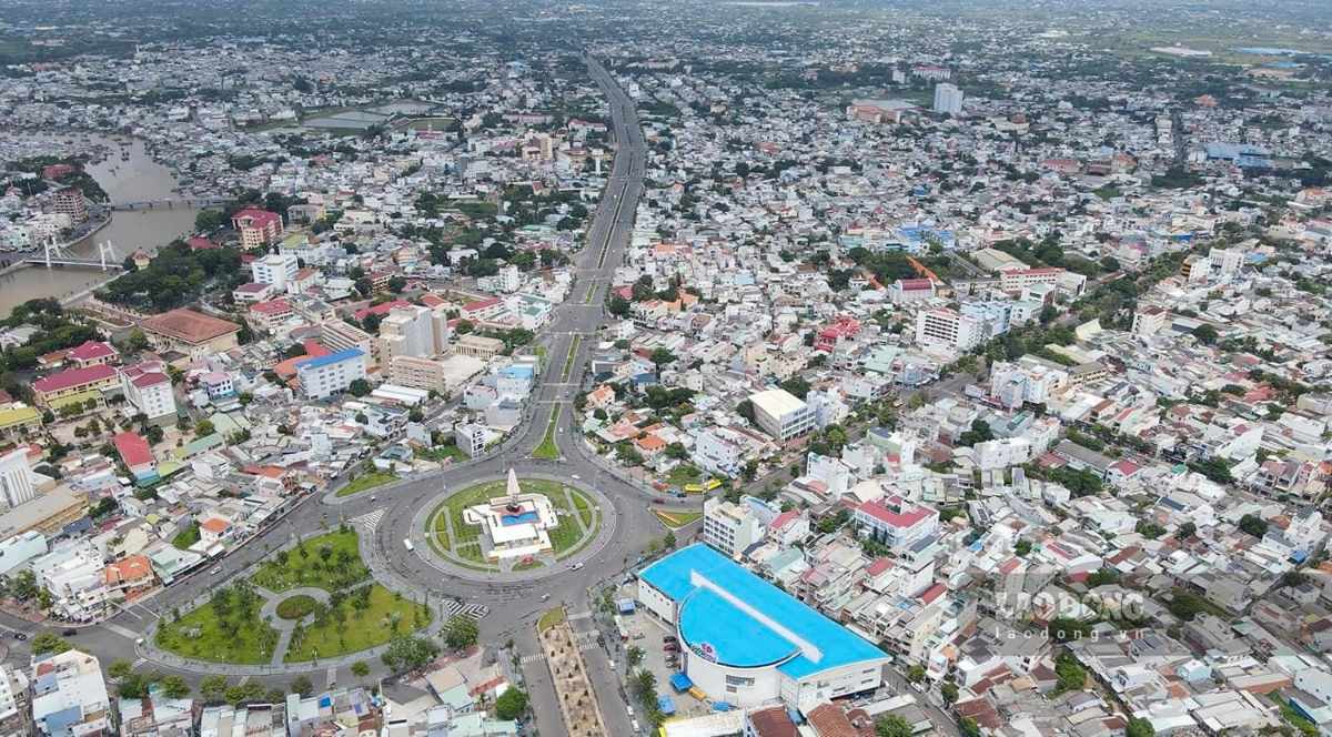 Một góc trung tâm TP Phan Thiết, Bình Thuận. Ảnh: Duy Tuấn 