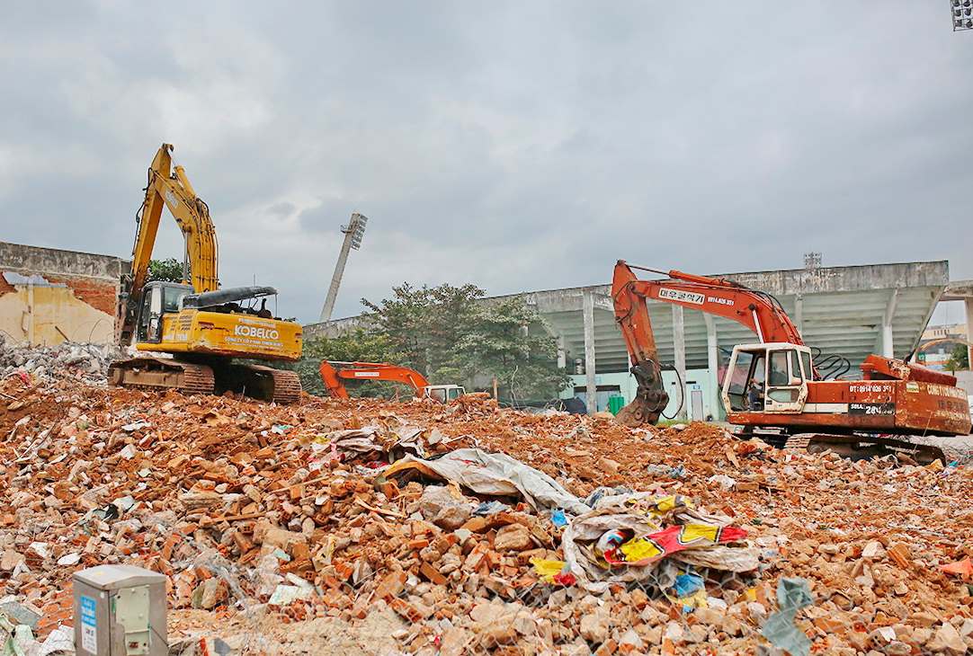 Đà Nẵng khẩn trương thu hồi đất khu vực sân vận động Chi Lăng trong năm 2024 để bàn giao cho cơ quan thi hành án. Ảnh: An Thượng
