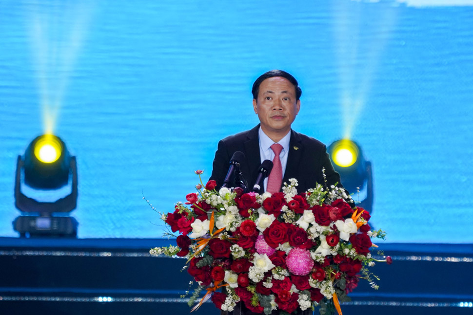 Chủ tịch UBND tỉnh Bình Định Phạm Anh Tuấn phát biểu tại buổi lễ. Ảnh: Ban tổ chức