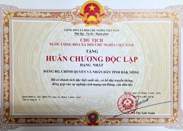 Huân chương Độc lập hạng Nhất là niềm tự hào, vinh dự to lớn đối với Đảng bộ, chính quyền và Nhân dân tỉnh Đắk Nông. Ảnh: Phan Tuấn