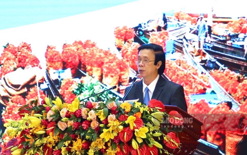 Ông Nguyễn Văn Danh - Uỷ viên Trung ương Đảng, Bí thư Tỉnh uỷ Tiền Giang - phát biểu tại hội nghị. Ảnh: Thành Nhân