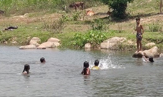 Số trẻ em ở Gia Lai tử vong do đuối nước đang ở mức báo động. Ảnh: Thanh Tuấn