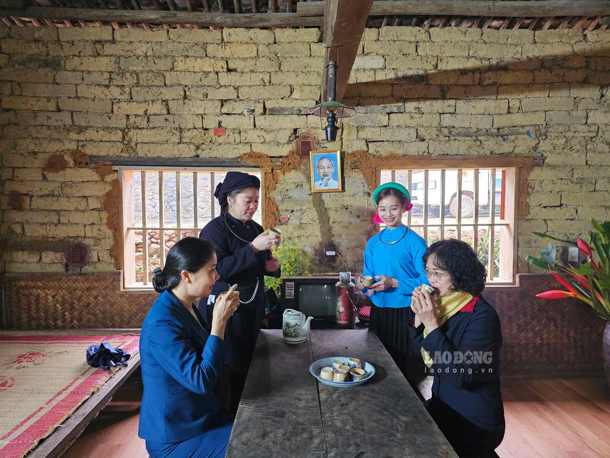 Bản Sán Chỉ làm du lịch cộng đồng tại Quảng Ninh