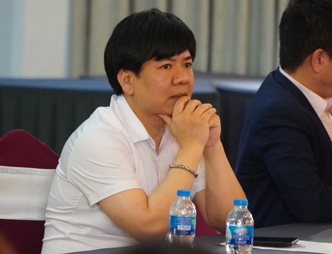Ông Nguyễn Ngọc Thủy tại cuộc gặp với phụ huynh TPHCM ngày 9.4.2023. Ảnh: Chân Phúc