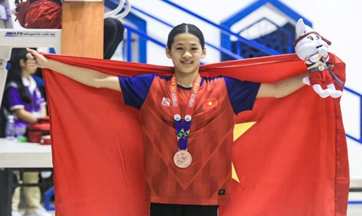 Vận động viên trẻ Nguyễn Thúy Hiền (tuyển bơi Việt Nam) tại SEA Games 32. Ảnh: Thanh Xuân
