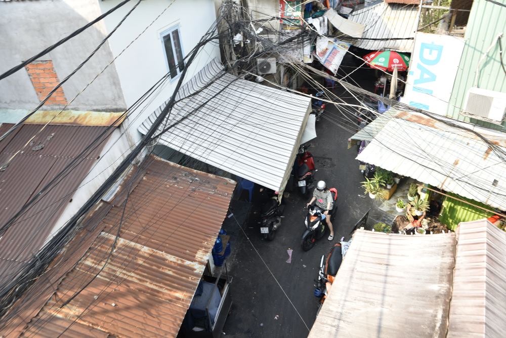 khu Mả Lạng (Quận 1) thường là những con hẻm nhỏ, lực lượng PCCC gặp khó khăn trong việc tiếp cận khi xảy ra sự cố cháy nổ. Ảnh: Minh Tâm