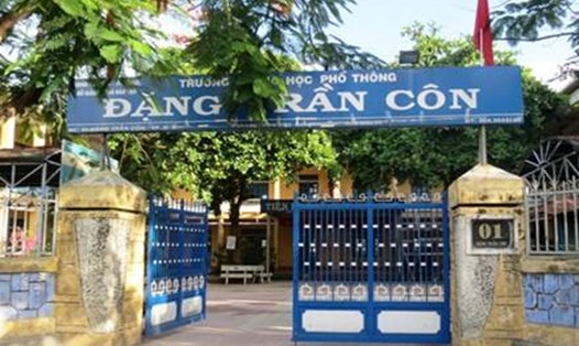 Trường THPT Đặng Trần Côn.