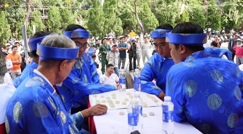 Nhiều ý kiến đề xuất giải pháp nâng tầm lễ hội Quán Thế Âm Ngũ Hành Sơn tại Đà Nẵng. Ảnh: Trần Thi