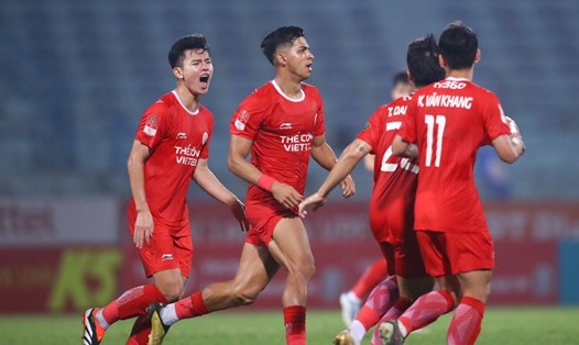 Thể Công Viettel lội ngược dòng thắng Quảng Nam ở vòng 14 V.League 2023-2024. Ảnh: Minh Dân