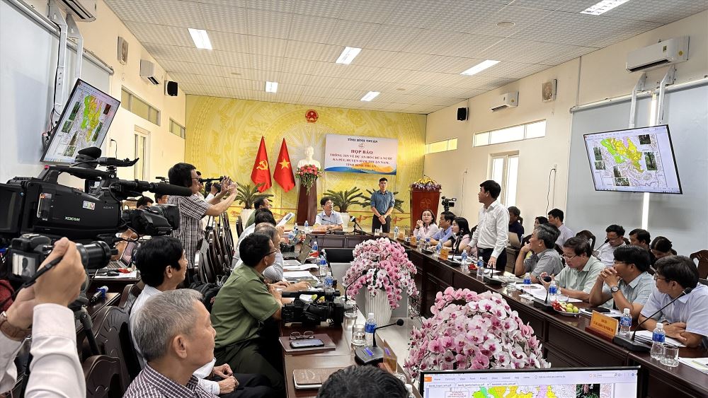 UBND tỉnh Bình Thuận tổ chức họp báo thông tin về chủ trương đầu tư dự án Hồ chứa nước Ka Pét ngày 7.9.2023. Ảnh: Duy Tuấn