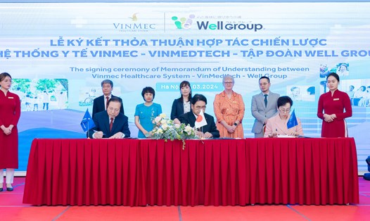 Lễ ký kết hợp tác chiến lược giữa Tập đoàn Vingroup và Tập đoàn Well Group (Nhật Bản) để phát triển mô hình Trung tâm chăm sóc sức khỏe người cao tuổi cao cấp tại Việt Nam. Ảnh: Ngọc Quỳnh