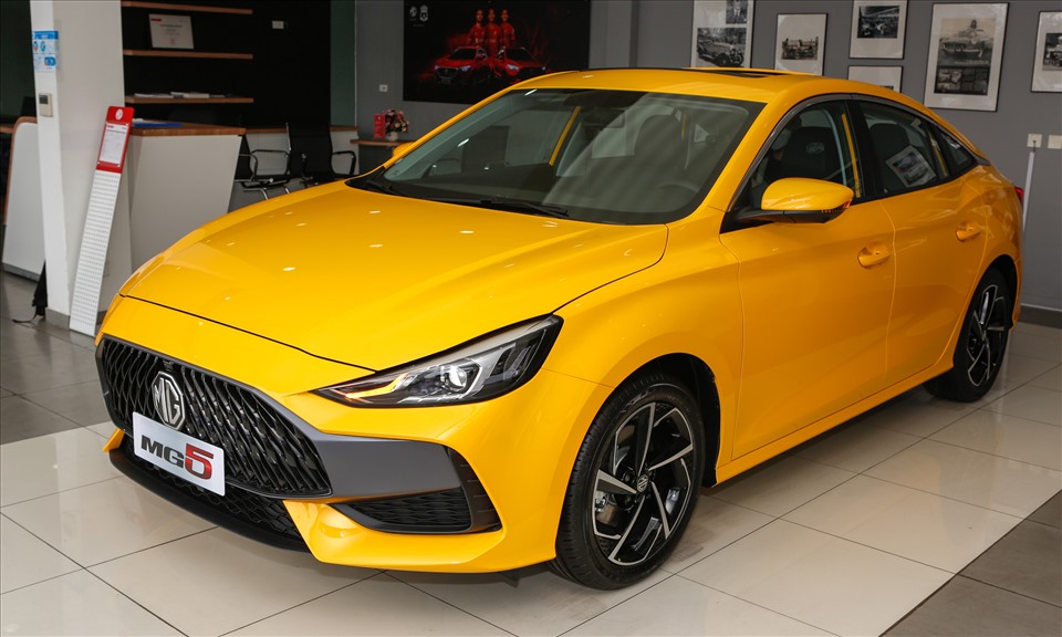 Mẫu xe MG5 không được đánh giá cao về chất liệu hoàn thiện nội thất. Ảnh: Phương Duy