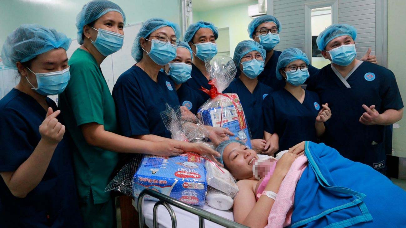 Em bé sinh đầu năm 2024 tại Bệnh viện Hùng Vương (TPHCM) theo đúng mong ước của gia đình. Ảnh: Nguyễn Ly