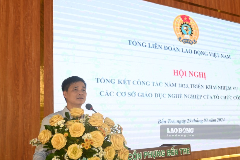 Ông Ngọ Duy Hiểu – Phó Chủ tịch Tổng LĐLĐ Việt Nam - phát biểu kết luận tại Hội nghị. Ảnh: Thành Nhân