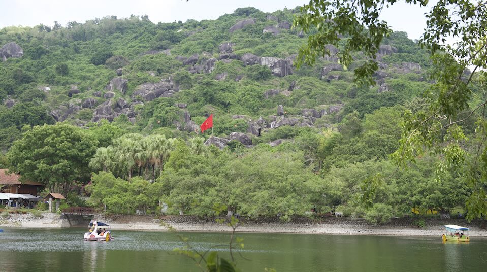 Đồi Tức Dụp (tỉnh An Giang) - 1 trong 4 điểm du lịch tiêu biểu ĐBSCL vừa được công nhận. Ảnh: Đạt Phan