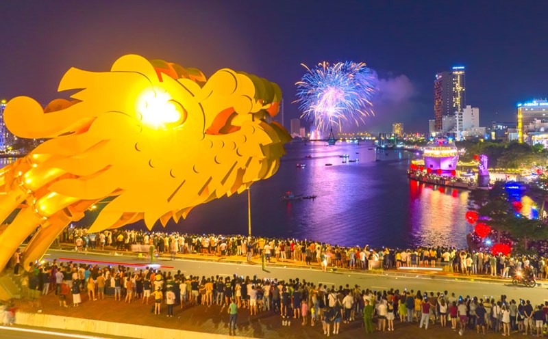 Năm 2024 là năm thứ 12 lễ hội pháo hoa quốc tế Đà Nẵng được tổ chức. Ảnh: Thùy Trang