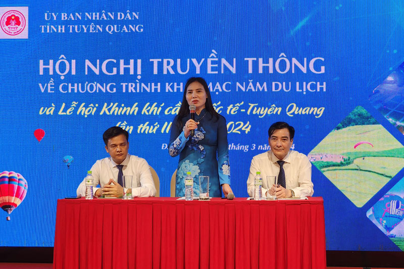 UBND tỉnh Tuyên Quang tổ chức thông tin về lễ hội khinh khí cầu năm 2024 tại Đà Nẵng. Ảnh: Thùy Trang