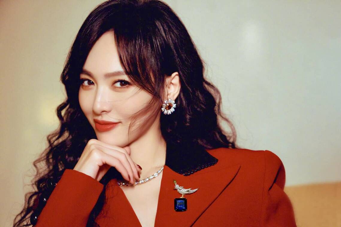 Nữ diễn viên Trung Quốc Đường Yên. Ảnh: Weibo