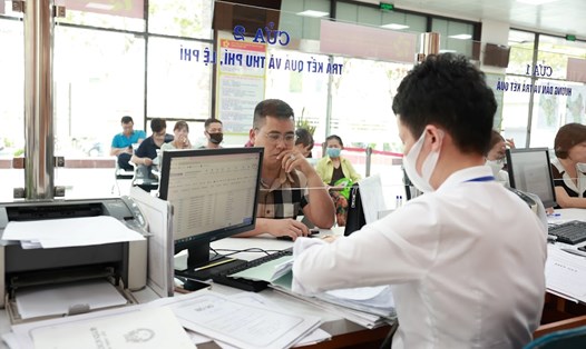 Sau sắp xếp đơn vị hành chính cấp huyện, xã, Hà Nội dự kiến có hơn 1.300 cán bộ, công chức cấp xã dôi dư. Ảnh minh họa: Hải Nguyễn