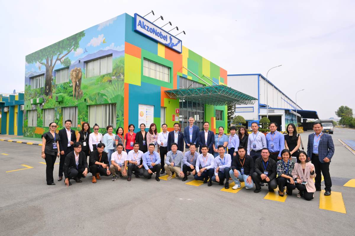 Nhà máy AkzoNobel tại tỉnh Bình Dương là một trong những nhà máy đóng vai trò chiến lược tại khu vực ASEAN, tập trung sản xuất các sản phẩm sơn trang trí thuộc thương hiệu Dulux. Ảnh: AkzoNobel