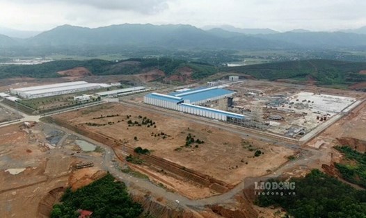 Huyện Cẩm Khê sẽ cưỡng chế thực hiện quyết định thu hồi đất đối với các hộ dân cố tình chống đối GPMB khu công nghiệp. Ảnh: Tô Công.