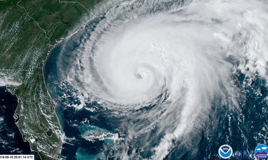 Bão Humberto trong mùa bão Đại Tây Dương 2019. Ảnh: NOAA