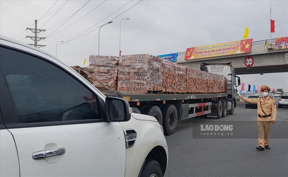 Dự án cao tốc Ninh Bình - Hải Phòng, đoạn qua địa bàn tỉnh Ninh Bình sẽ được hoàn thành vào năm 2029. Ảnh: Nguyễn Trường